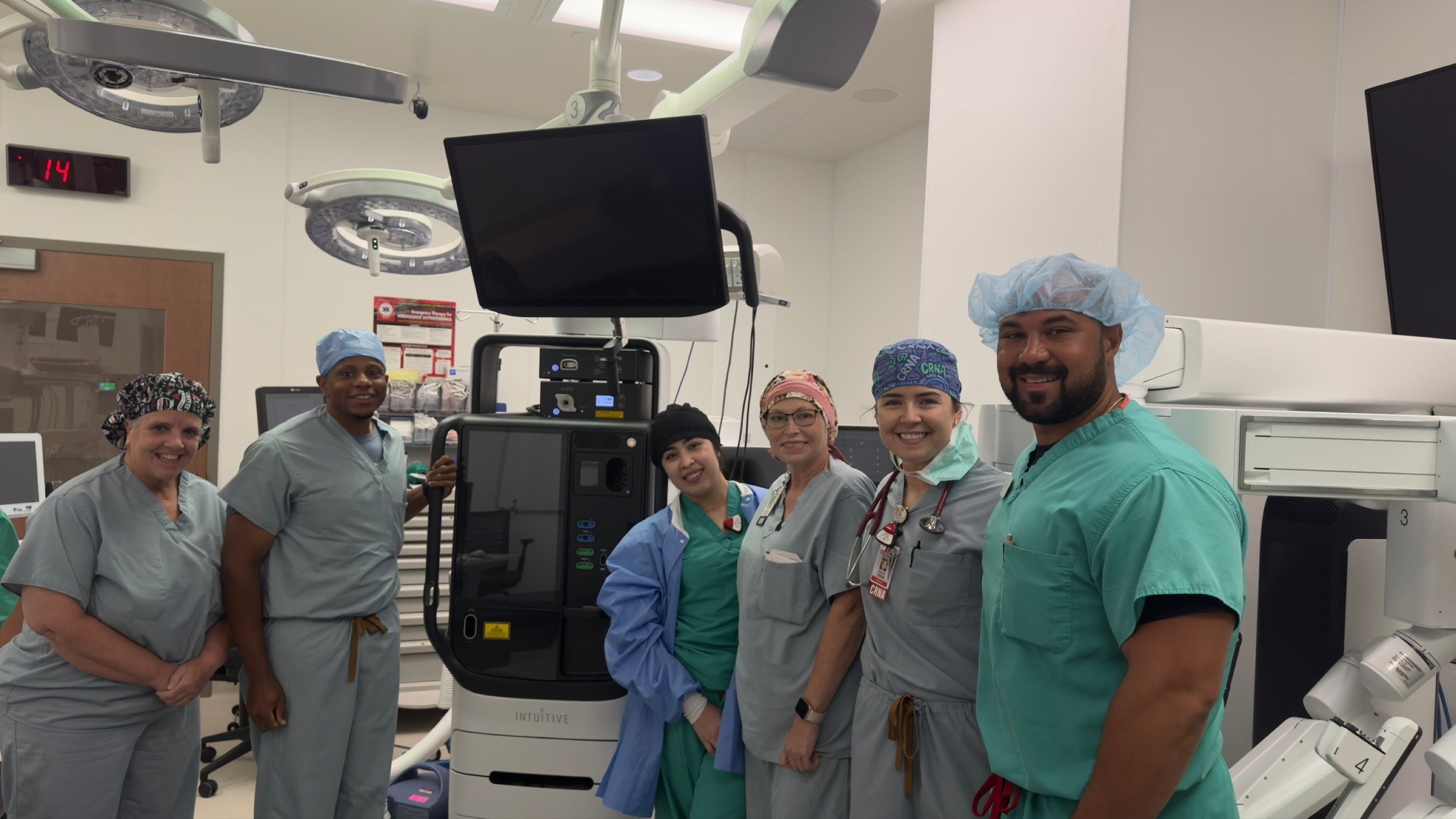 Dr. Harper and his team after completing two gastric bypass operations on the DV5, which made Dr.Harper the first in the state to perform surgery using the DV5 technology.